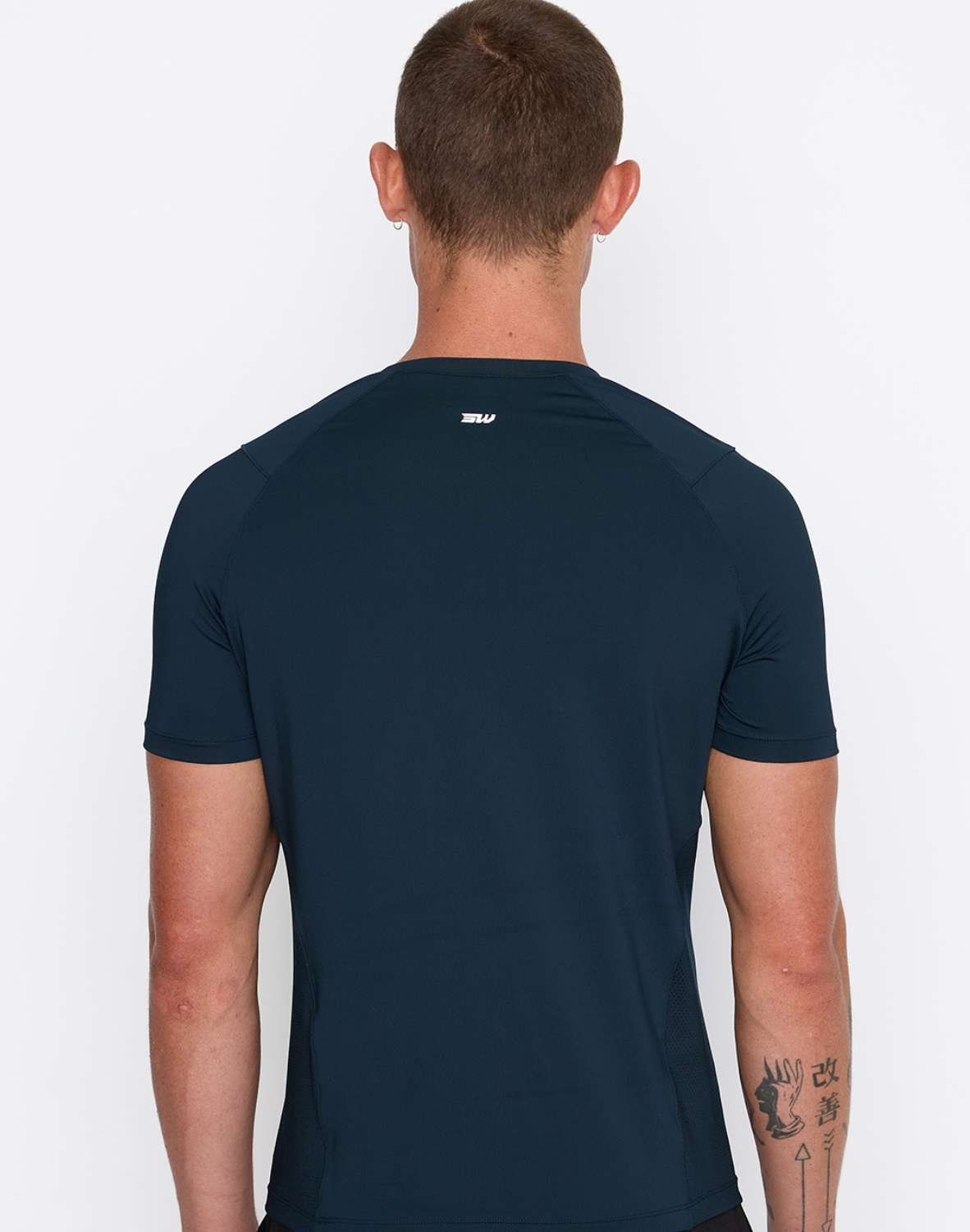 Contouring T-Shirt - Black