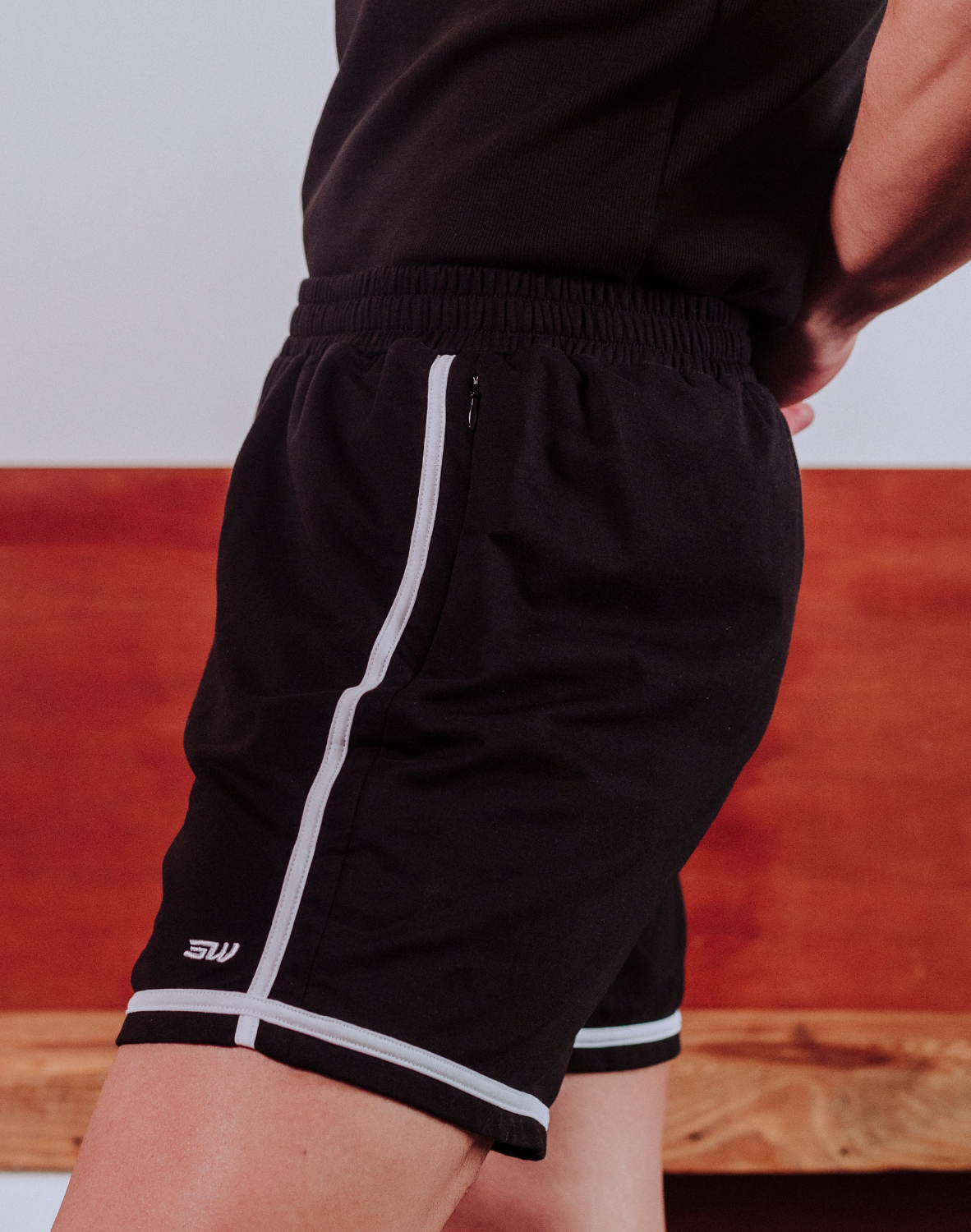 Crux Shorts - Black