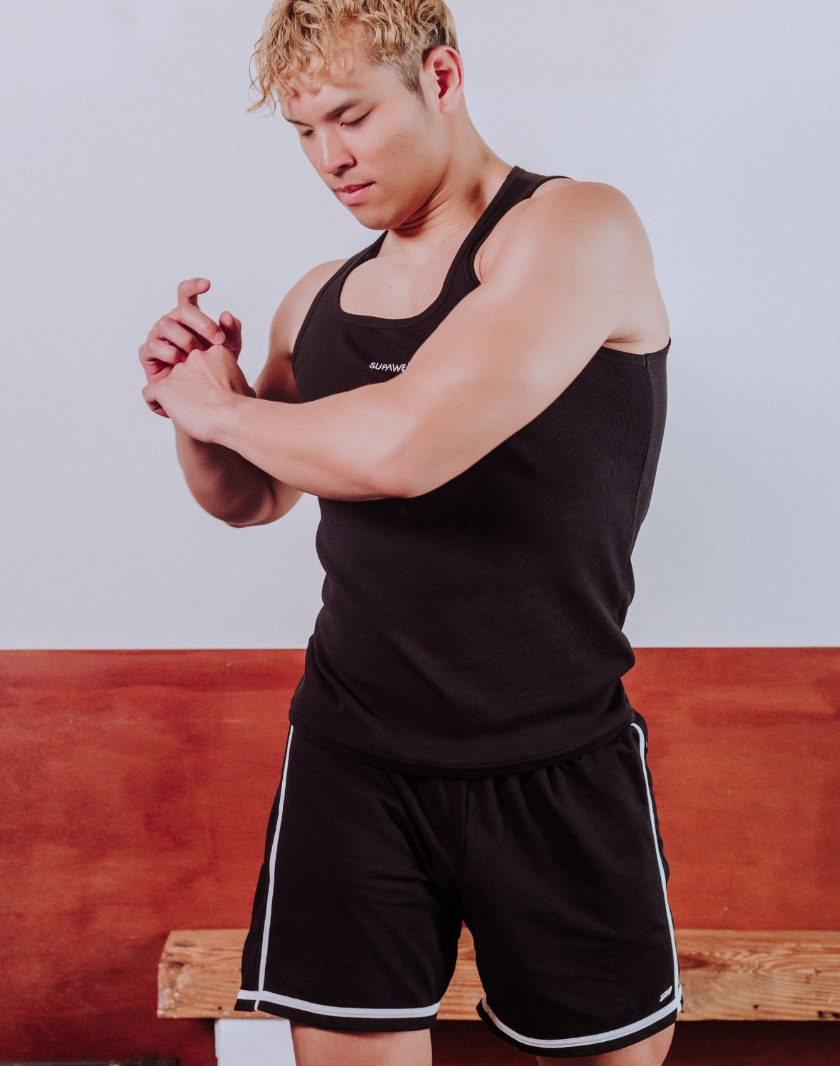 Crux Shorts - Black