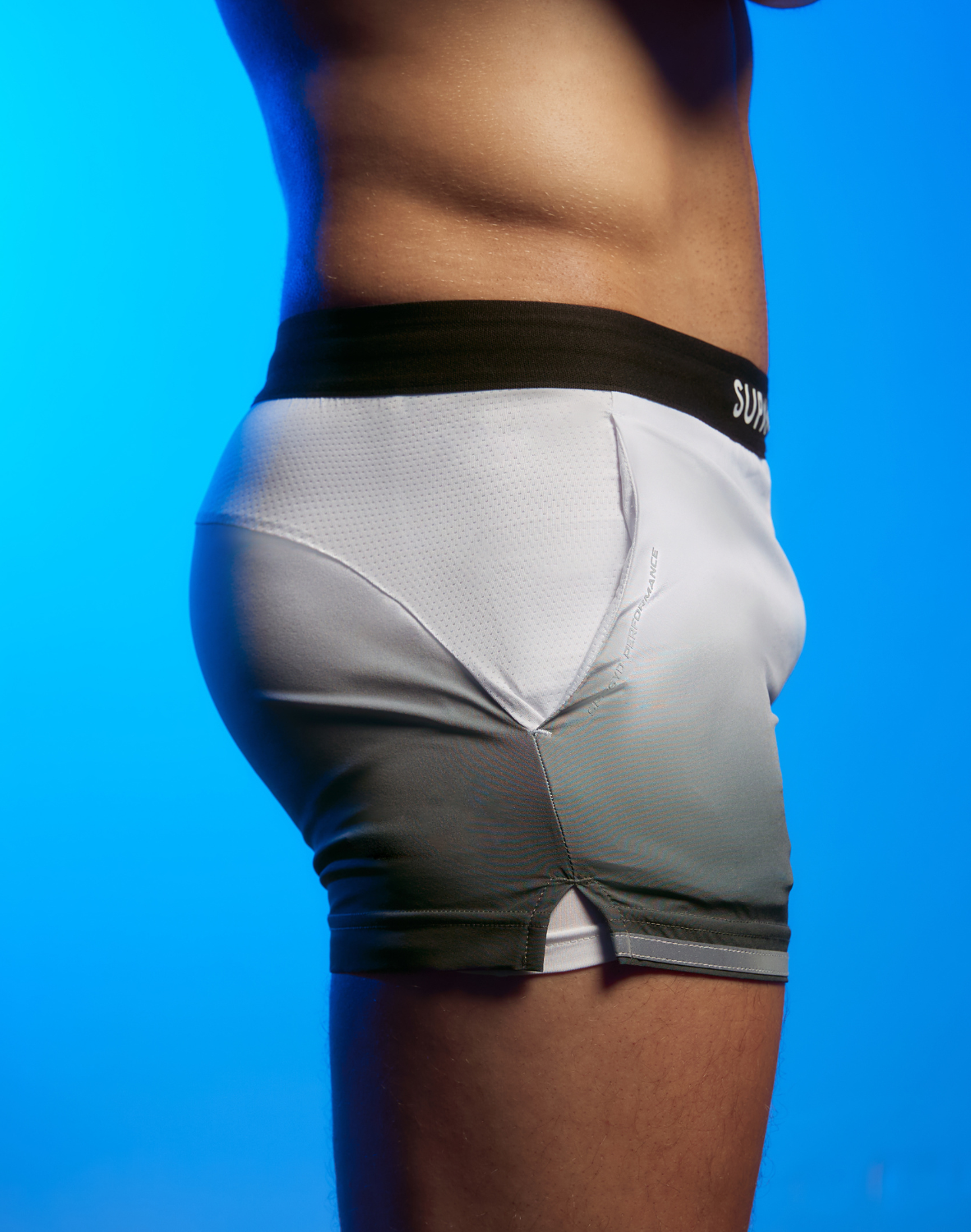 SPR Performance Shorts - Gradient Black/White