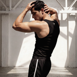Crux Shorts - Black