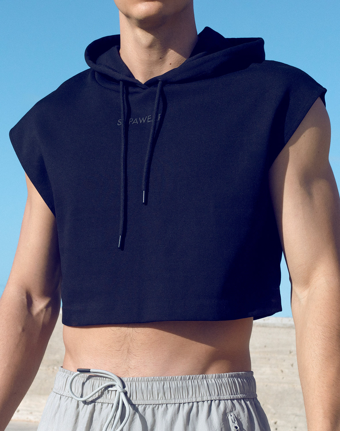 Cropped Hoodie - Black
