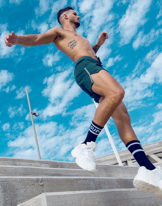 Running Shorts - Boost Green | SUPAWEAR | Shorts Gymwear