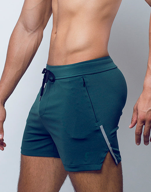 Running Shorts - Boost Green | SUPAWEAR | Shorts Gymwear